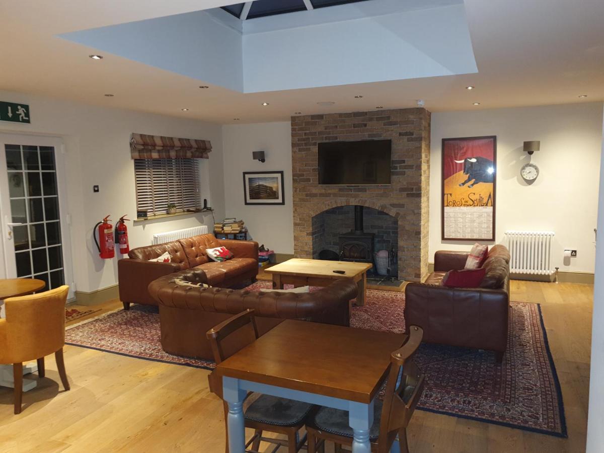 Leafy Lane Guesthouse Amlwch Extérieur photo